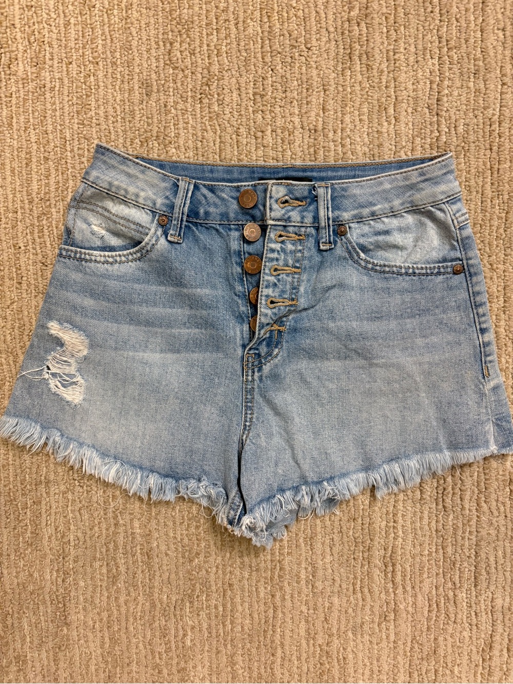 SINCERELY JULES Button-Front Distressed Denim Shorts Size 1/25 Size XS